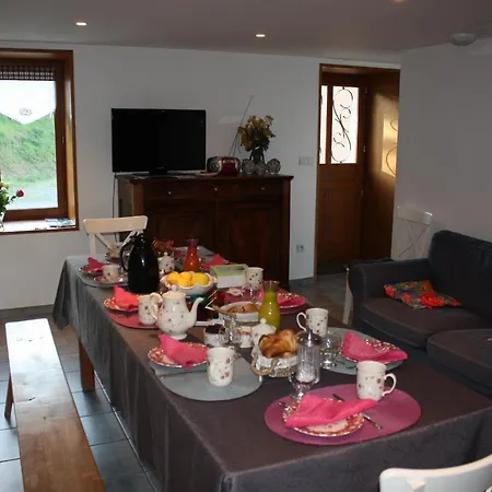 Bed and breakfast Le Clos Du Jubin Tarare